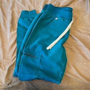 Figs Jogger scrub pants
